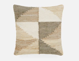 KOLAR - coussin chindi en coton 24" x 24" - Beige