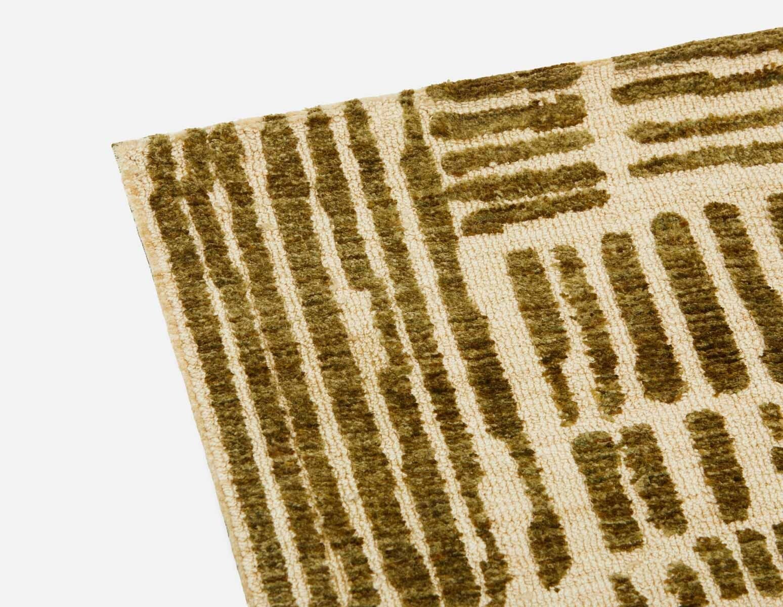 HESTIA - knitted polyester rug 10'x12' - Green