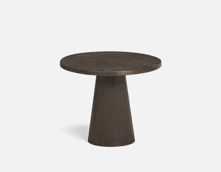 KERALA - table d'appoint en aluminium fabriquée à la main 63 cm - bronze