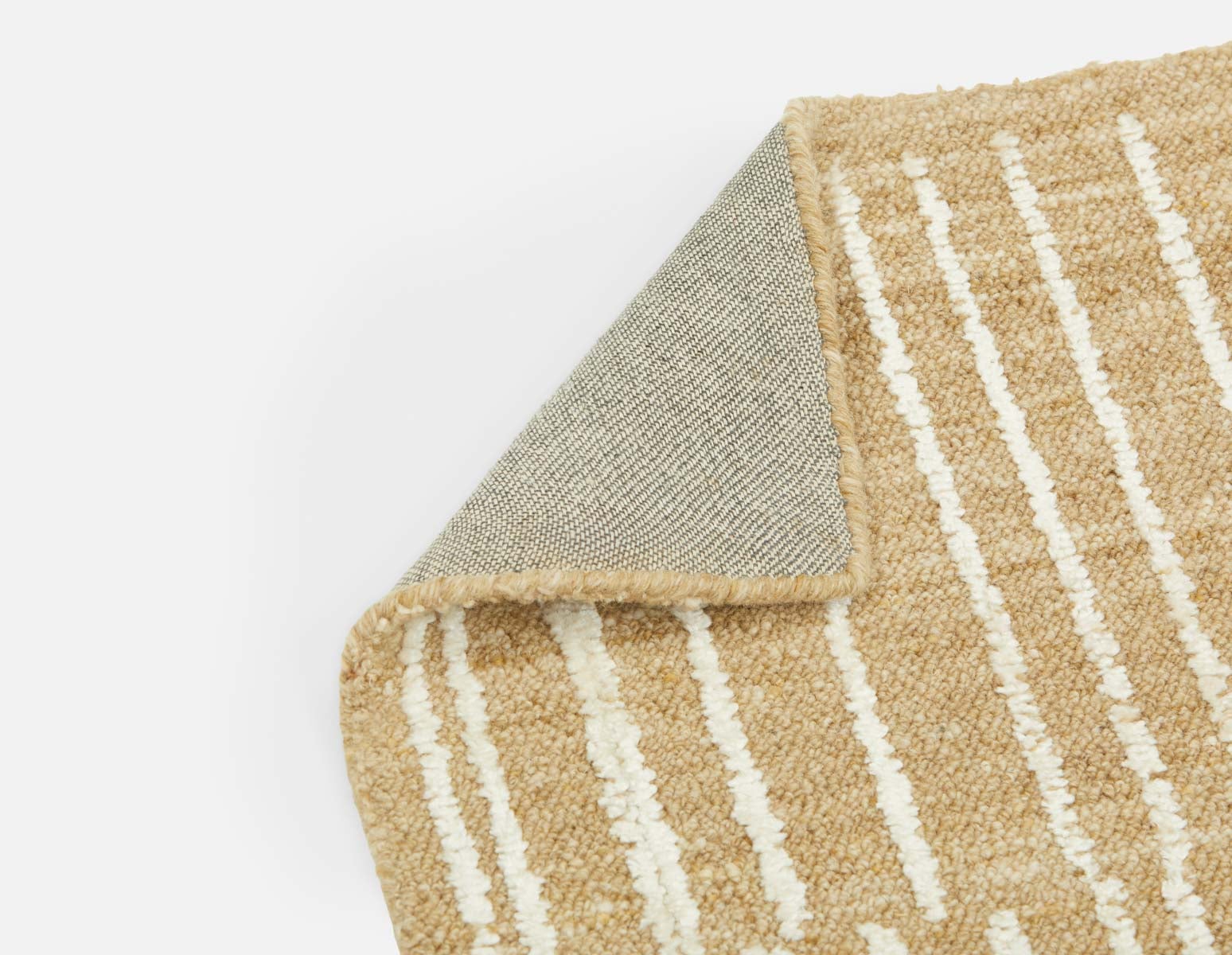 RHEA tapis artisanal en laine 6'x9' undefined