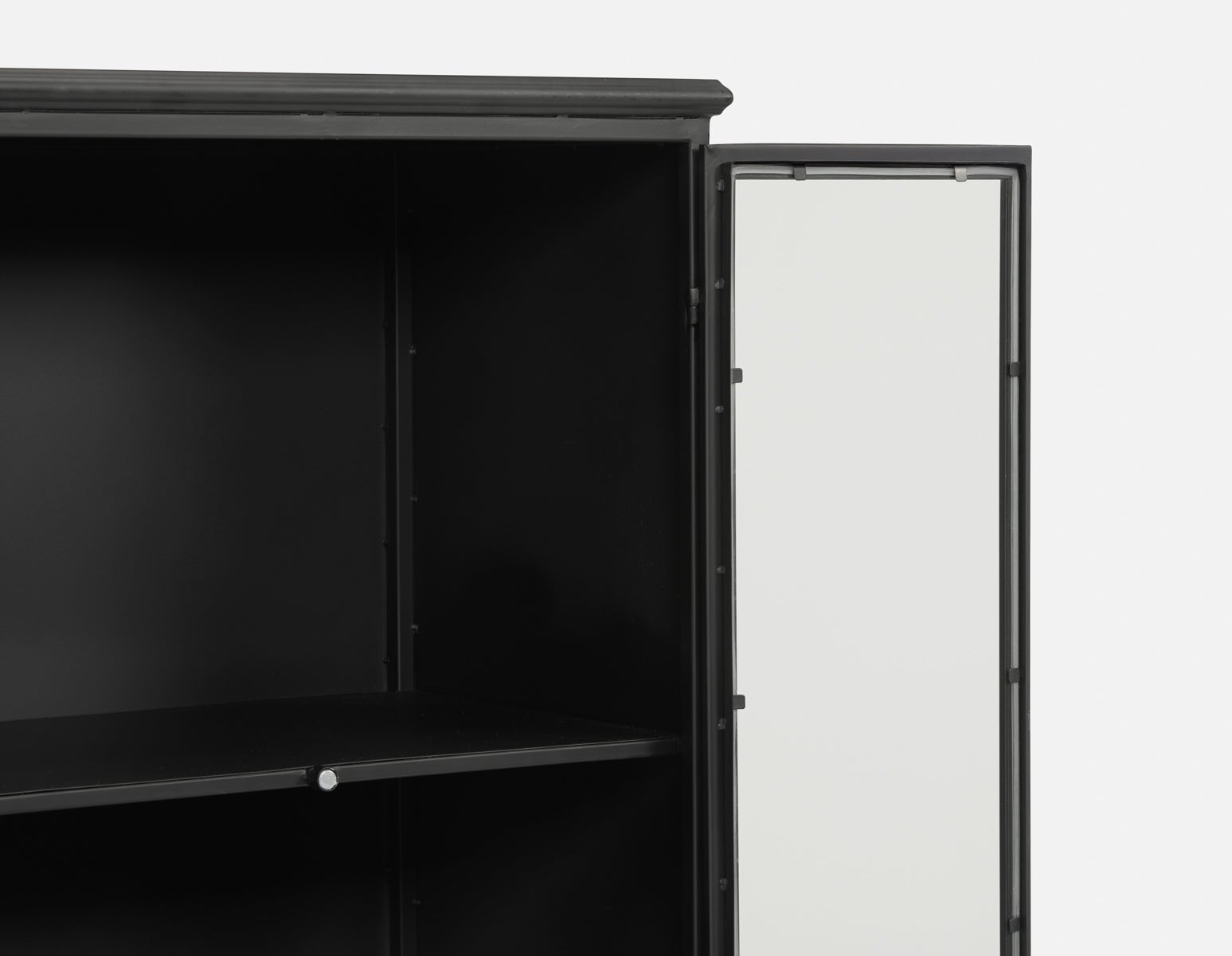 TETRA armoire industrielle vintage en fer 184 cm undefined