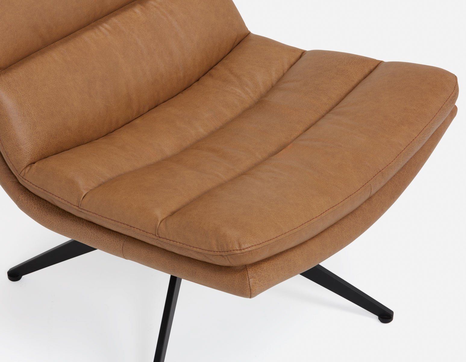 DORADA 100% leather swivel armchair undefined