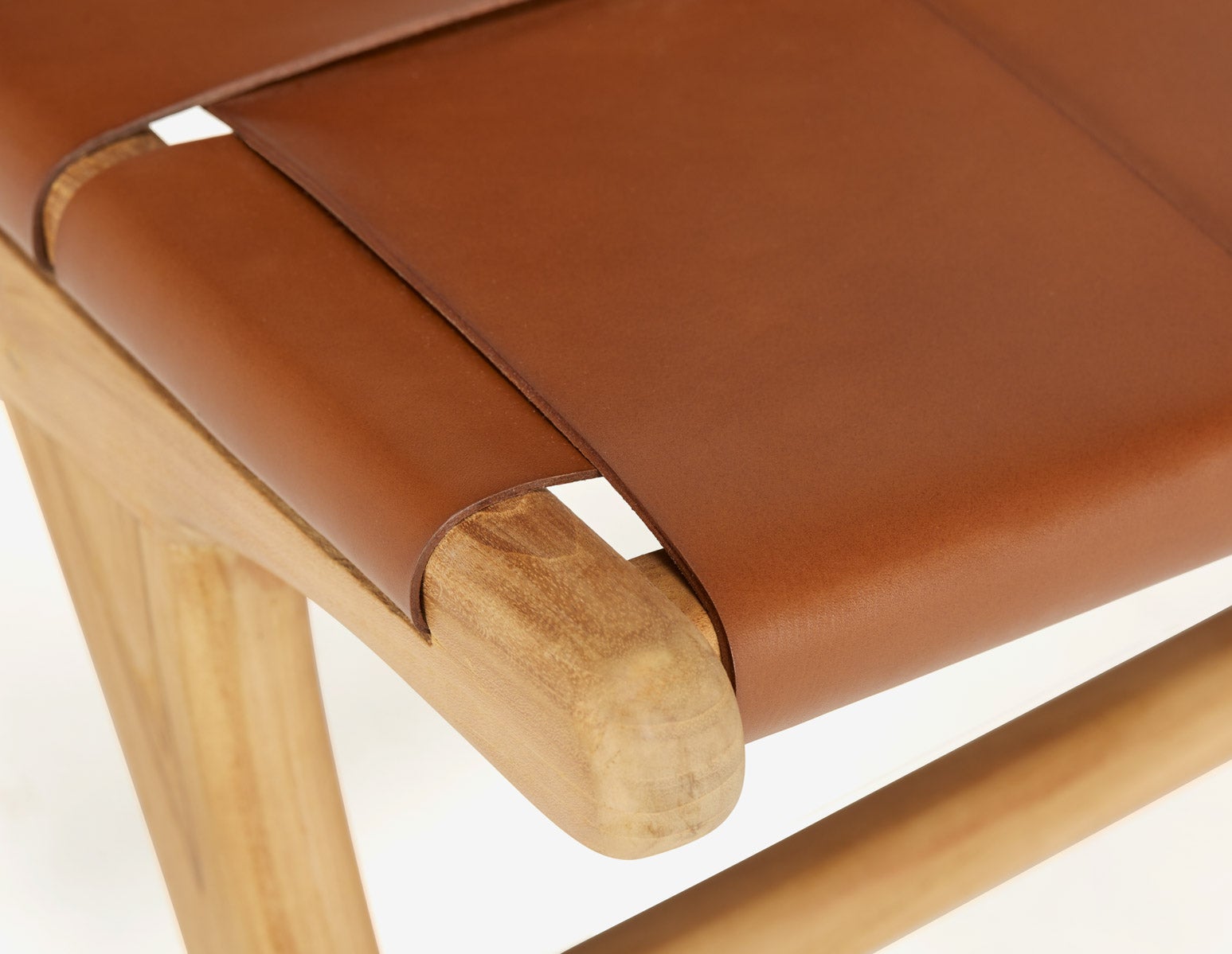 BENTA chaise d'appoint en teck et cuir tressé undefined