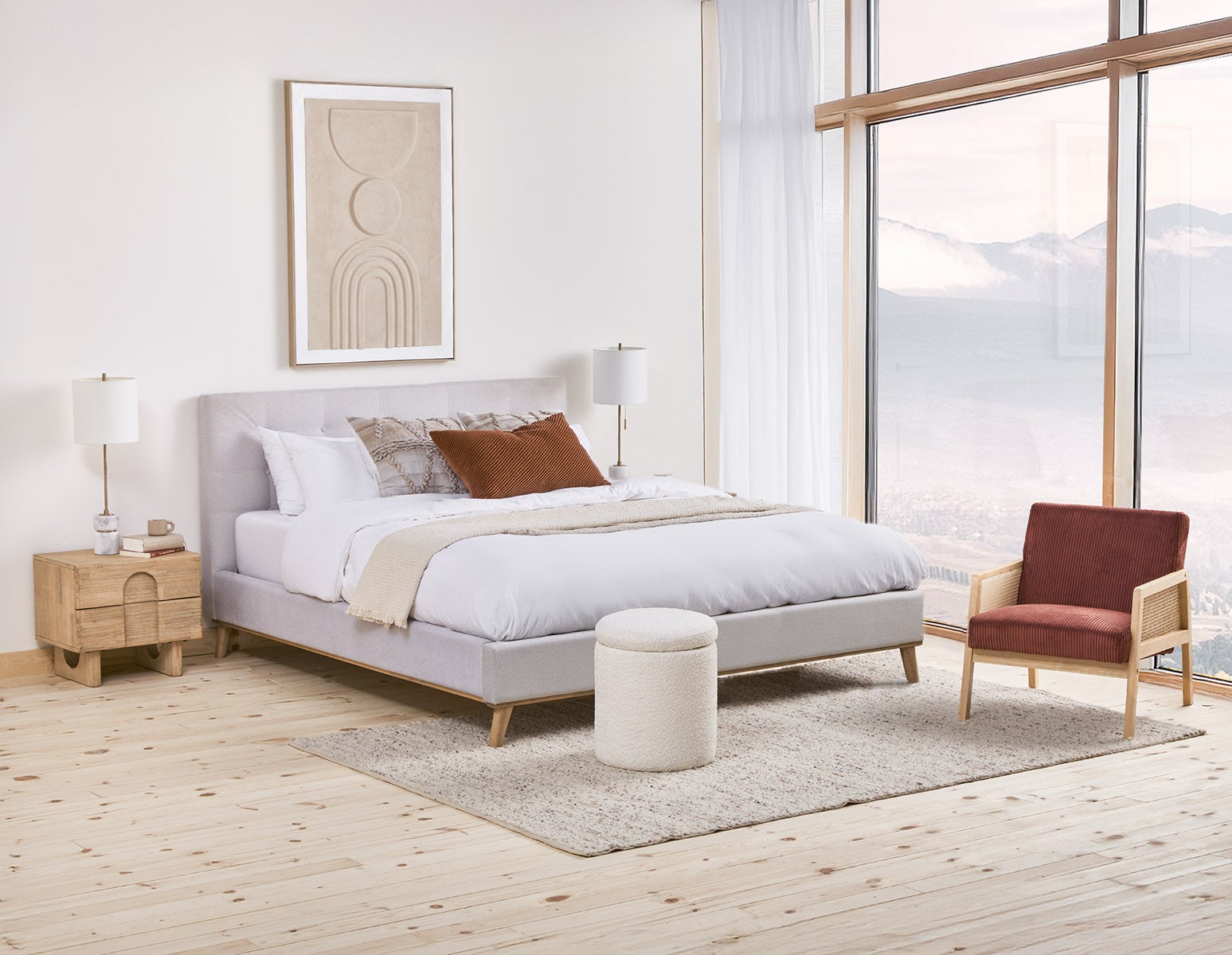 BECKETT fauteuil aux accents de velours côtelé et de rotin undefined