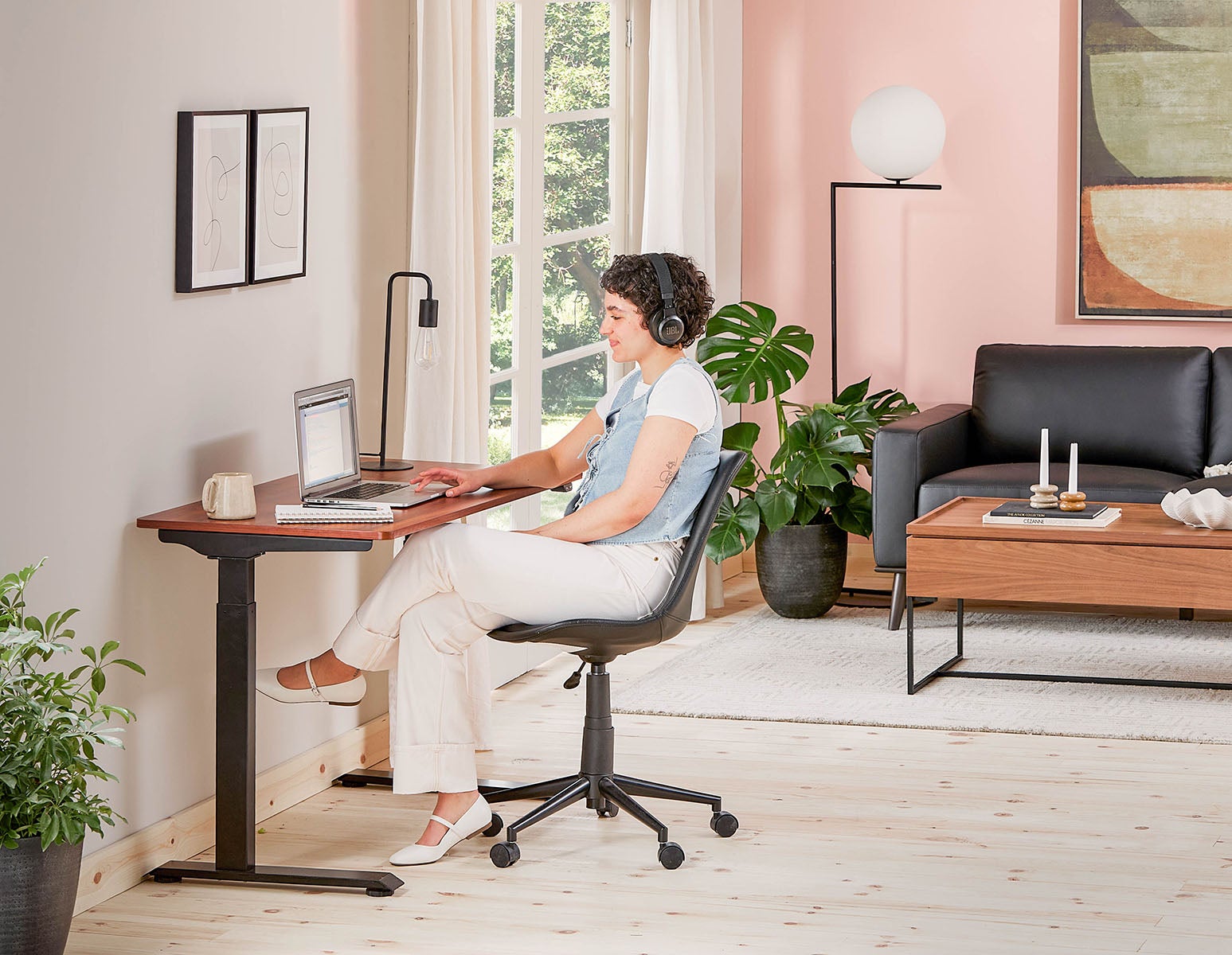 LEVER 2-stage single motor electric desk 120 cm (top included) undefined