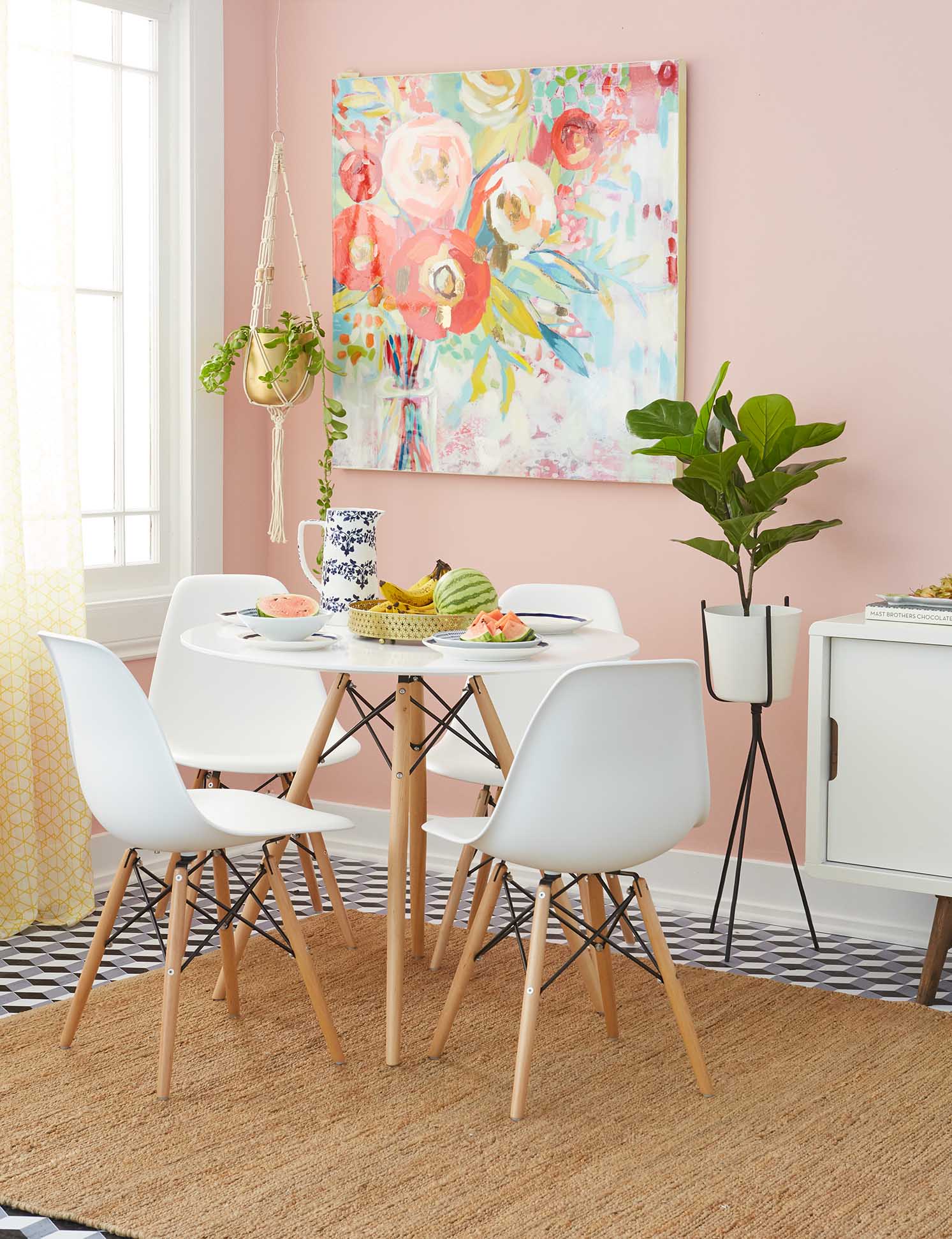 EIFFEL table ronde au fini laqué avec base en bois d'hêtre massif 90 cm undefined