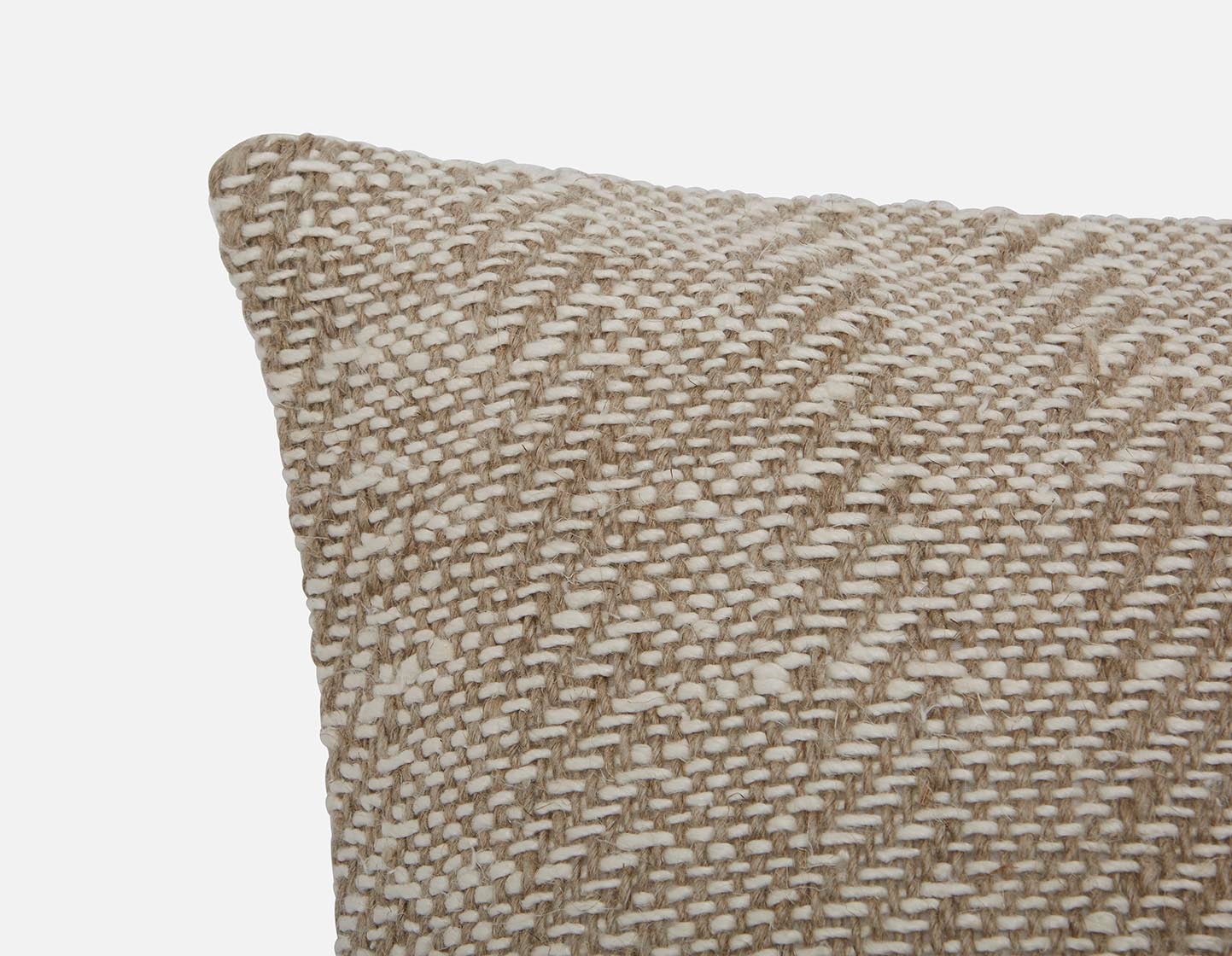 JAIDEN coussin en lin 50 cm x 50 cm undefined